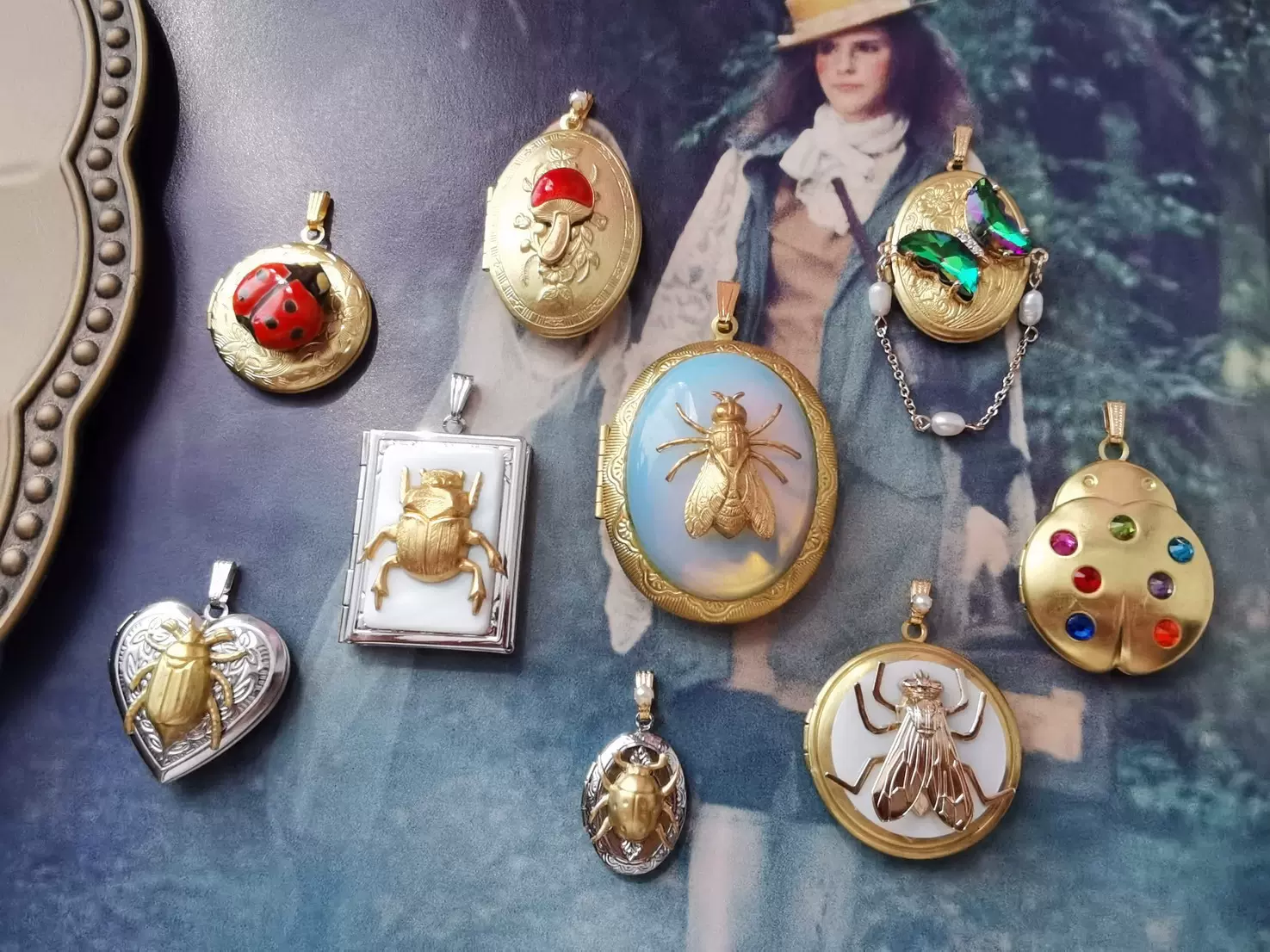 美国舶来品vintage复古市集童趣相片盒甲虫昆虫蜜蜂项链吊坠系列