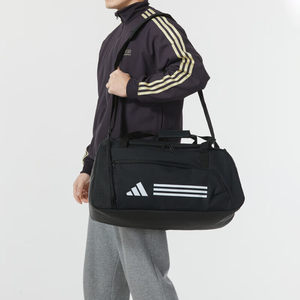 
Adidas large-capacity crossbody bag new outdoor sports fitness basketball training shoulder bag men and women bucket bag