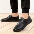 Giày đầu bếp phong cách mới giày chống trượt nam chống thấm nước và chống dầu nhà bếp khách sạn giày da màu đen nam giày công sở thông thường 