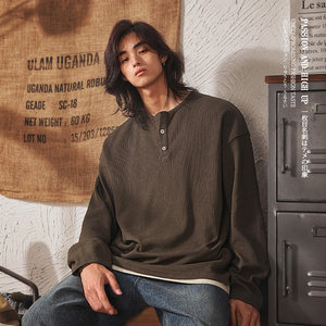 
Japanese retro Henry's fake two-piece long-sleeved T-shirt men's trendy autumn casual sweatshirt men's autumn base shirt