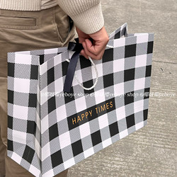 Boyfriend Style Black and White Checkered Gift Tote Bag, Thickened Gift Bag, Simple Shopping Bag, High-End Holiday Tote Bag