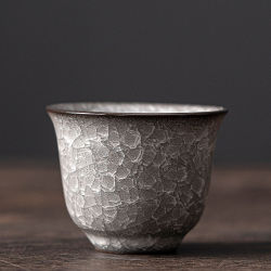 Jingdezhen Same Style Ceramic Master Cup Single Cup Ge Ware Black Ice Crackle Tea Cup Tea Vessel Men's Tea Set Tasting Cup