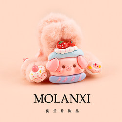 Cute Cartoon Plush Pig Hair Clip for Autumn and Winter, Medium-Sized Shark Clip for Updo, Suitable for Thick Hair