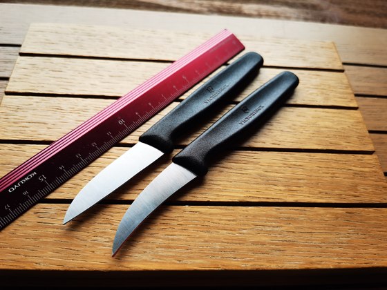 
Swiss Army Knife 5.0303/5.0503 Victorinox black fruit knife flat blade curved blade brand new imported from Switzerland