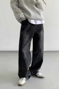 
WEERE autumn and winter retro distressed washed straight jeans for men and women loose casual versatile wide-leg trousers