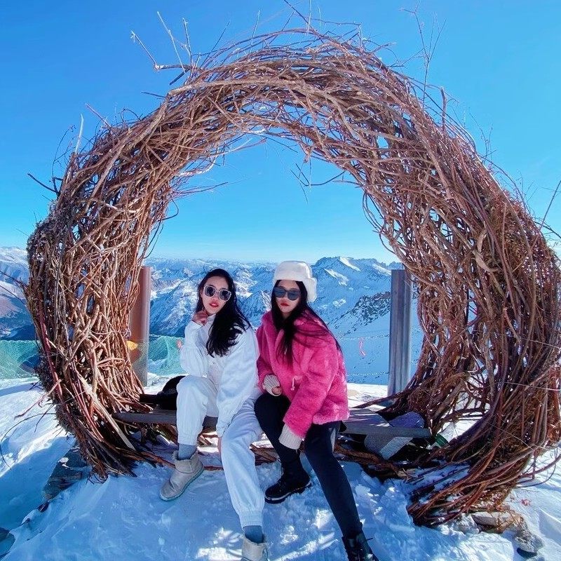 川西小环线 8人小团 赠驻地藏式旅拍 四姑娘山双桥沟+牛背山