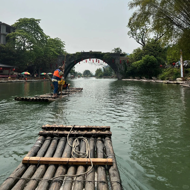 8人小团 桂林阳朔跟团游2天1晚全景漓江三星四星游船遇龙河银子岩