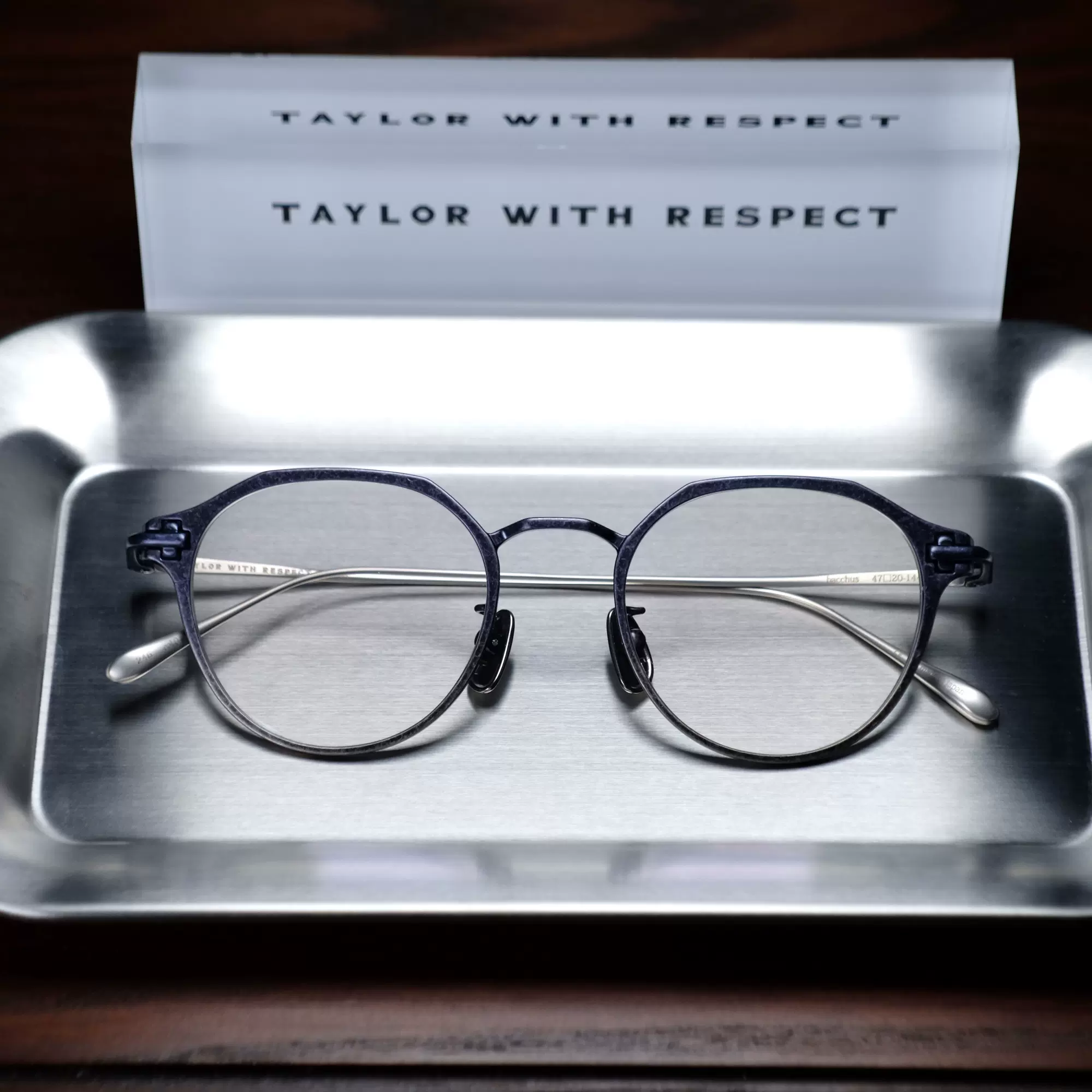 美品♪TAYLOR 寒かっ WITH RESPECT bacchusバッカス Navy&Gold Gradation