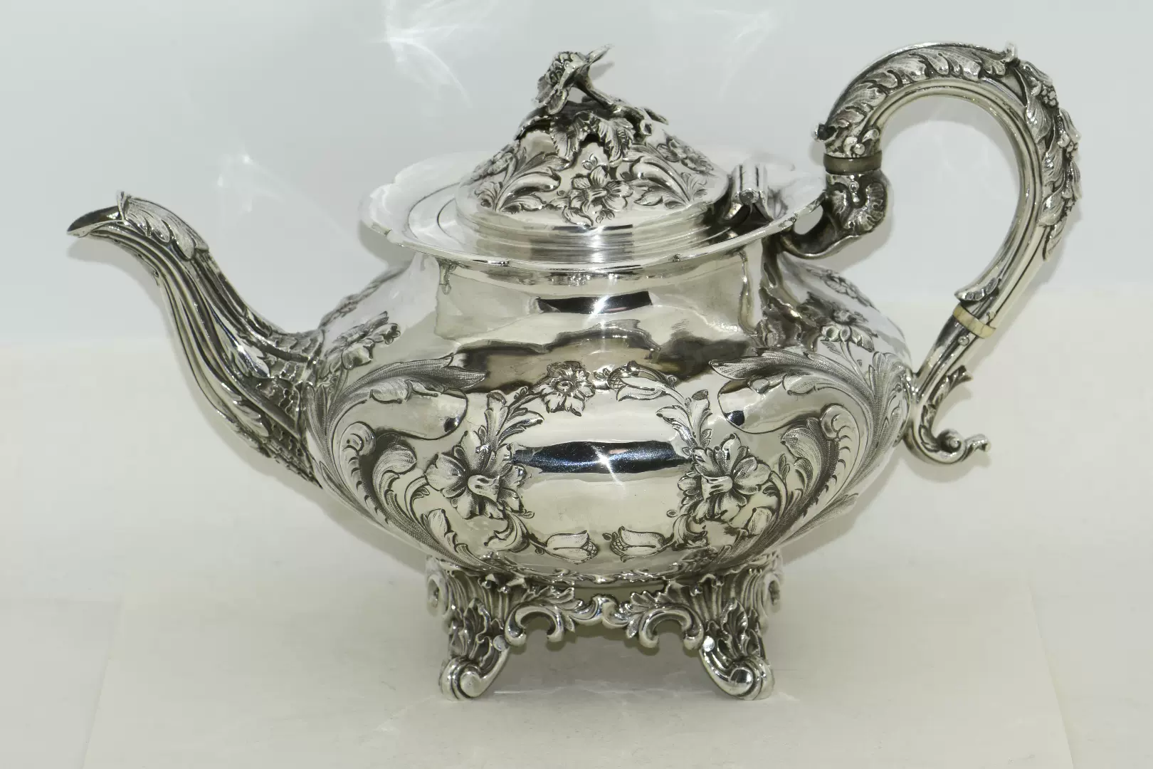 中国　銀製硯　烏銀　古董品？！ 中国 銀製硯 烏銀 古董品？！