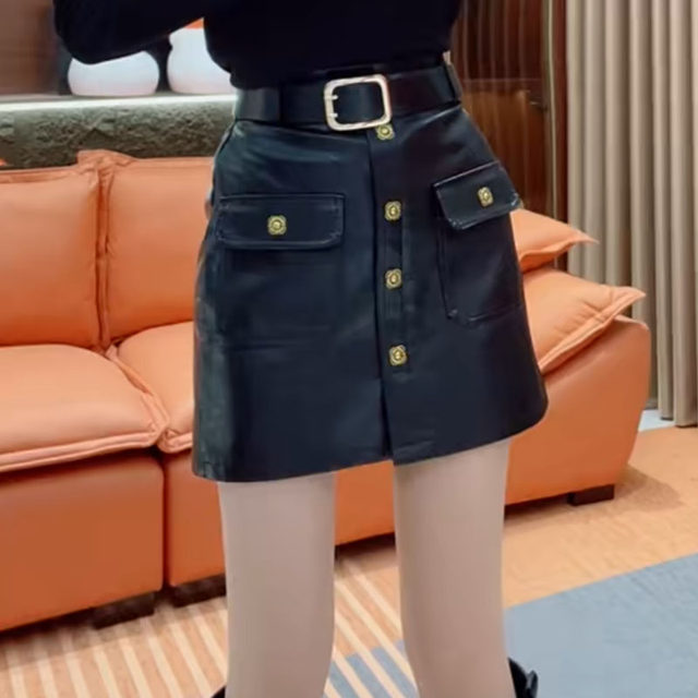 European station autumn and winter pu leather short skirt 2024 high waist casual hip-pack skirt versatile base button retro skirt
