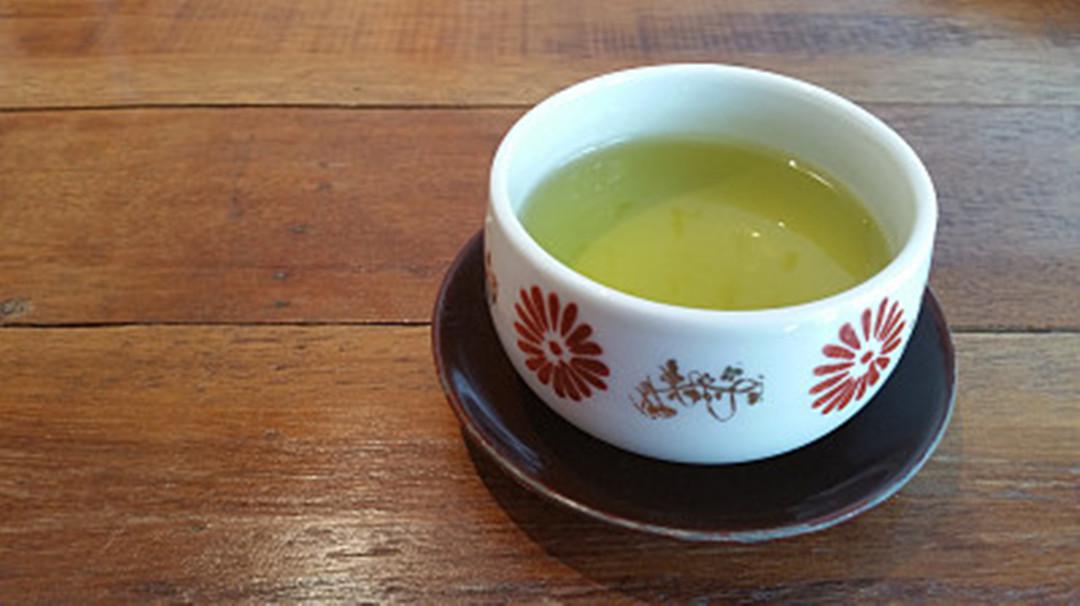 爱打扮(www.idaban.cn)，温度+茶叶，这4个细节会影响喝茶口感4