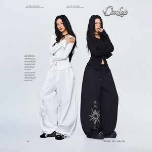 
CBXLAB hip-hop trendy brand American shiny skin-friendly suit bright hot diamond slim long-sleeved hip-hop loose sweatpants