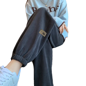 Clear warehouse leaks Snowy sports pants female spring and autumn bouquets casual small man autumn and winter plus pants lantern guard pants