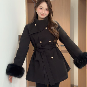 
Autumn and winter 2025 beautiful thick woolen coat women's French slim scarf wool sleeves mid-length woolen coat