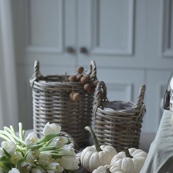 
Imported Indonesian rattan square frame garden groceries ornaments home storage set potted grass flower corner pansy flower basket flower box