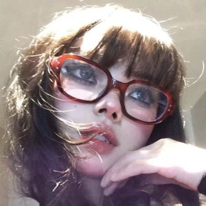 Retro -crusher wine red leopard elliptical glasses shelf female y2k concave shape high -level sensory blue light glasses myopia
