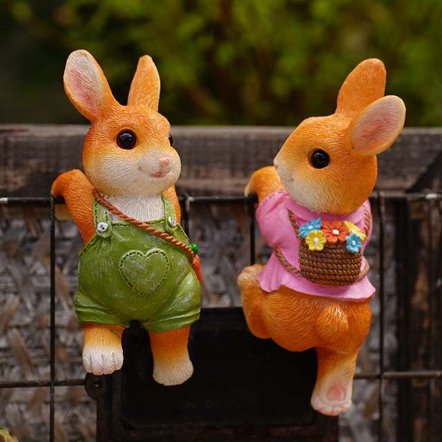 Cartoon rabbit flower pot pendant fish tank side hanging ornament garden courtyard balcony climbing flower tank landscaping decoration
