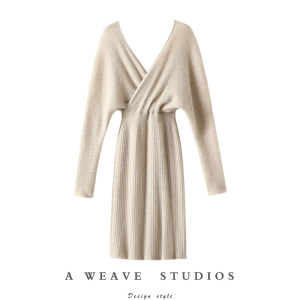 Luxurious, elegant and atmospheric! Women's long 100% pure cashmere sweater dress for autumn and winter
