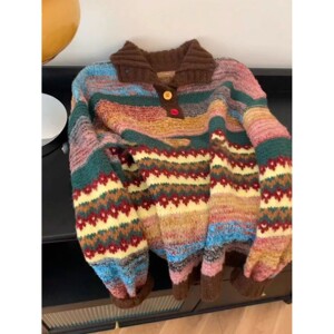 
Colorful retro loose lapel sweater for women in autumn and winter soft and waxy ethnic style contrasting sweater unique super nice top