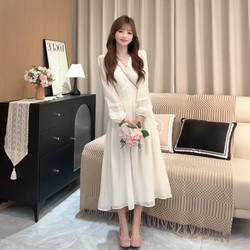 2026 New Unique and Beautiful White Long-Sleeved Waist-Cinching Dress for Women Early Spring French Style First Love Fairy Long Dress