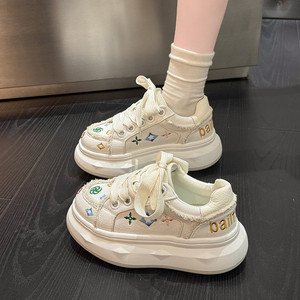 
European embroidered canvas shoes thick sole sponge cake casual shoes upper bread shoes heightening small 6cm white shoes for women