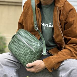 
MOZE retro niche first-layer cowhide hand-woven shoulder crossbody bag high-end genuine leather second-hand bag