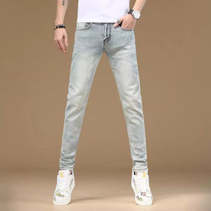 
Light blue high-end European printed jeans for men slim fit small feet elastic trend 2024 spring and summer new long pants