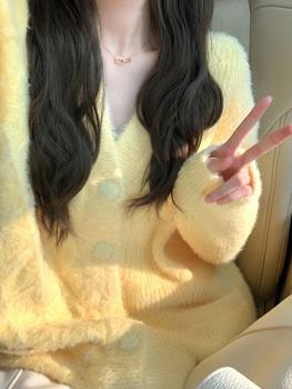 
Ball-free, soft and waxy thick sweater jacket for lazy style