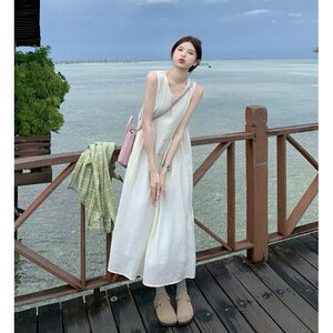
Temperament bottoming dress women's summer high-end gentle style white sleeveless vest dress seaside vacation inner long skirt