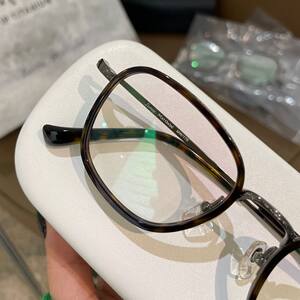 
Matthew Williams Li Randi glasses 8g pure titanium glasses frame men's and women's ultra-light myopia optical frames