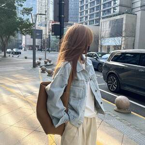 
Retro short denim jacket for women in spring and autumn 2025 new Korean loose internet celebrity versatile long-sleeved top jacket trendy