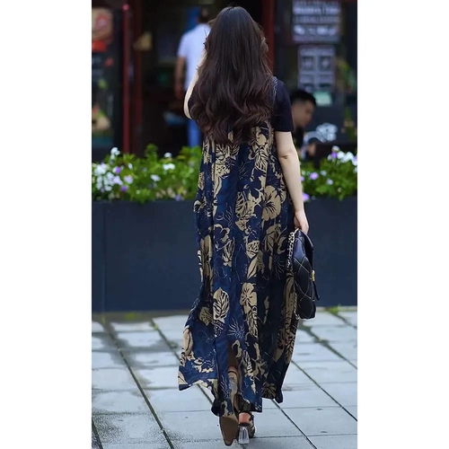 Платье, летний комплект, черная базовая футболка, 2024 года, цветочный принт