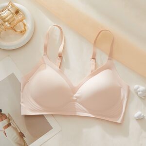 
Seamless comfortable underwear for women, thin, large breasts, small, no steel ring, secondary breasts, anti-sagging, girly push-up bra