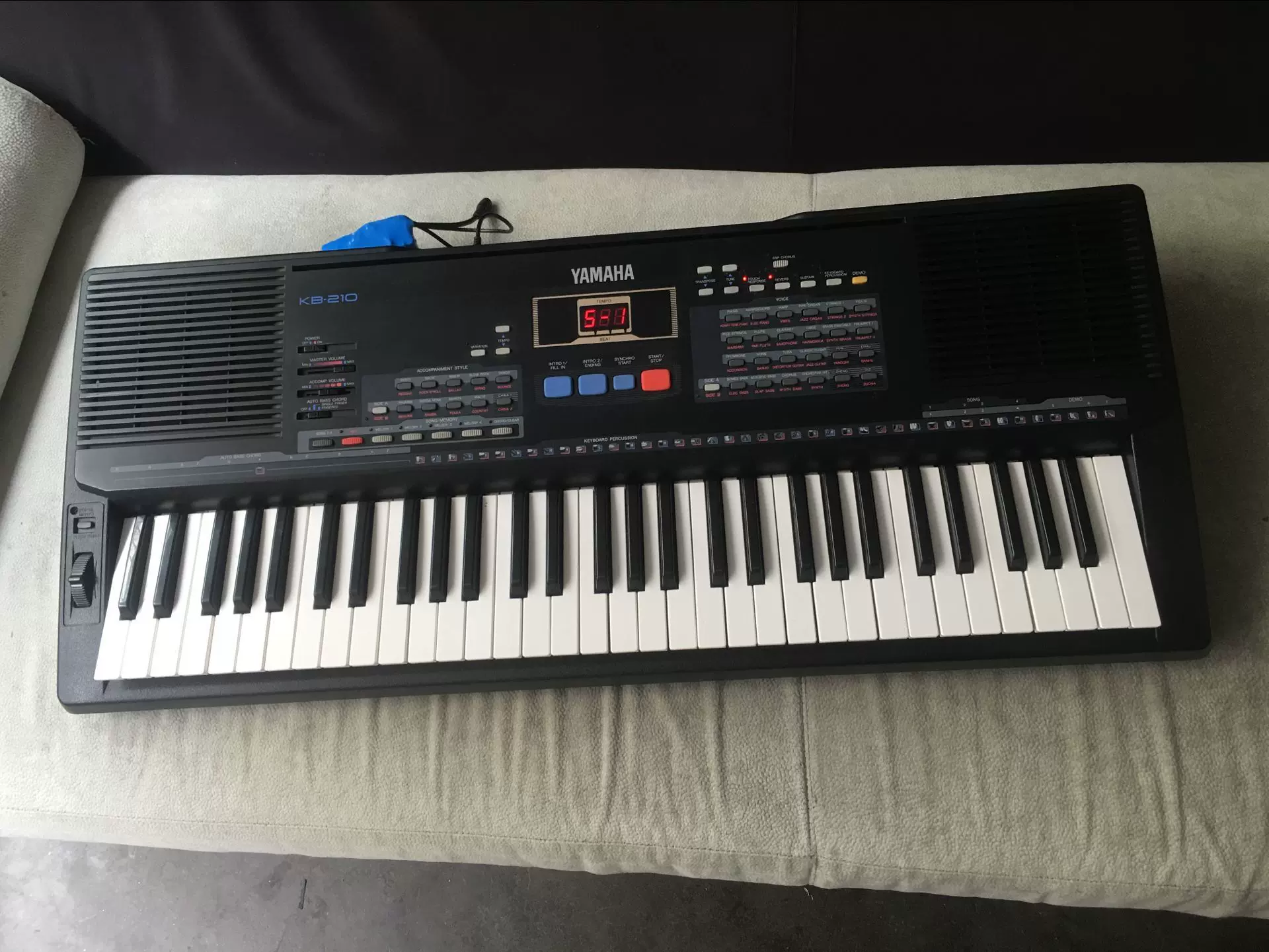 YAMAHA雅马哈KB210二手电子琴考级演奏用琴61键力度键盘全正常-Taobao