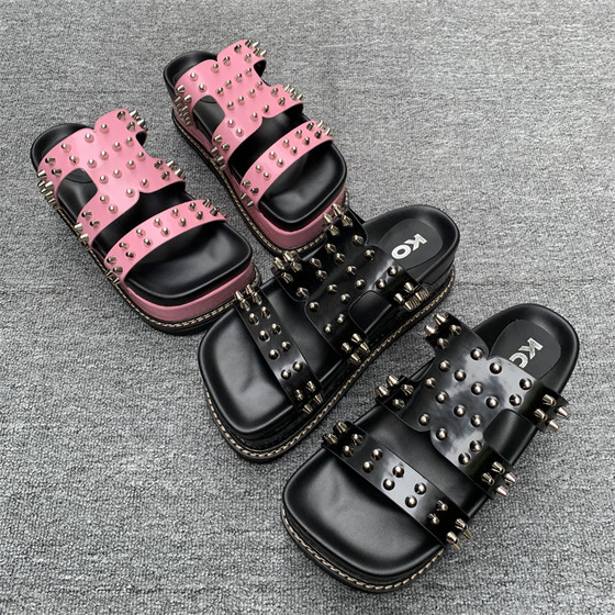 
Foreign trade original summer new fashionable and versatile casual outside wear sandals rivets sponge sole heightened sandals for women