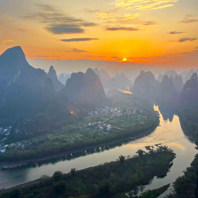 桂林阳朔相公山+门票往返专线纯玩一日游 观日出日落网红拍摄打卡