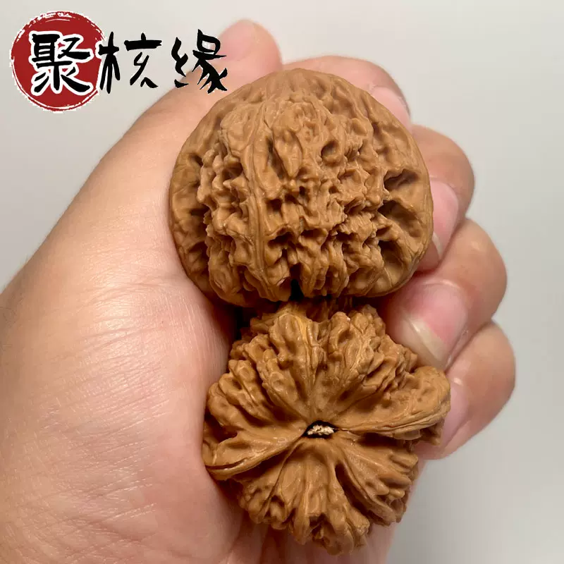 文玩核桃宫灯狮子头野生山地宫灯把玩精品玉玺狮子头手盘老树核桃