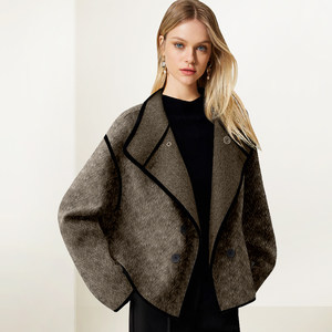 
Double-sided woolen short coat for women 2026 winter new style spliced stand-up collar design woolen loose age-reducing coat