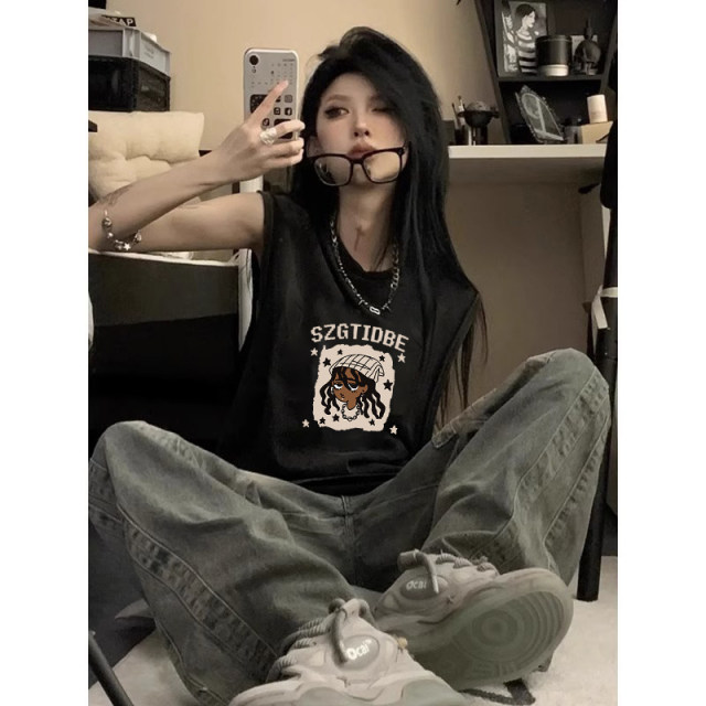 Black hot girl suspender vest for women 2025 new summer unique Hong Kong style sleeveless T-shirt top