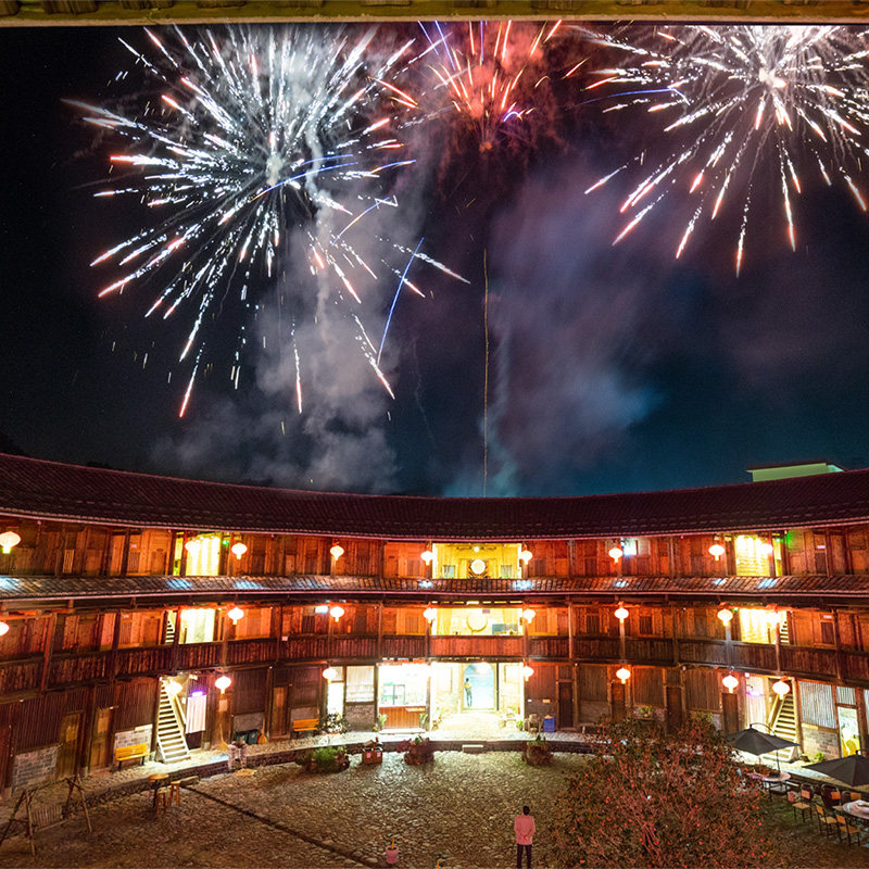 【夜游土楼】南靖云水谣古镇+永定土楼王子景区体验客家民俗文化