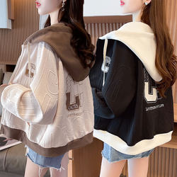 Early Spring Color-Blocked Short Jacket for Women, Thin Spring and Autumn 2026 New Style, Loose Korean Version, Petite Casual Hooded Sweatshirt