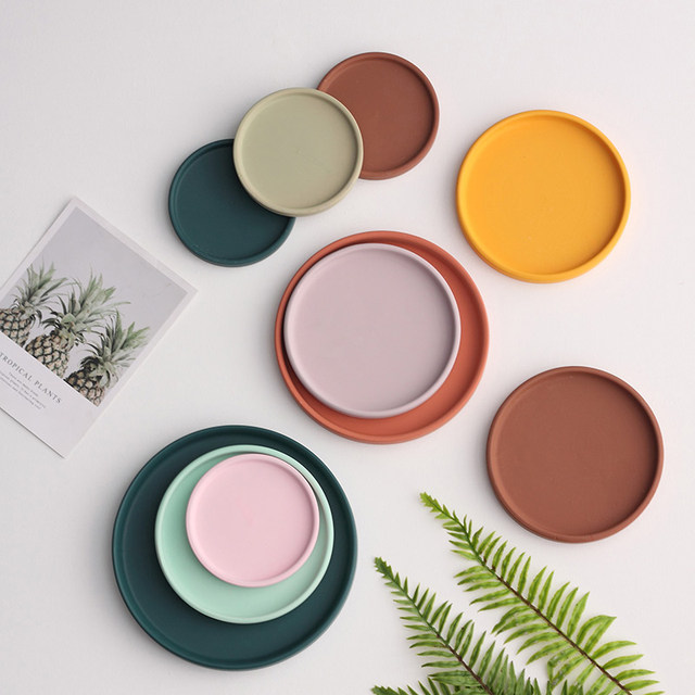 Nordic ceramic flowerpot tray water tray decorative tray round succulent base ins simple modern personalized potted plant