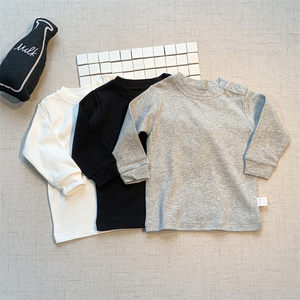 
2025 Autumn baby tops for boys and girls, shoulder button long-sleeved T-shirts, spring and autumn bottoming shirts for girls 0-2 years old
