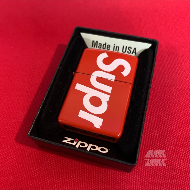 Supreme Logo Zippo 芝宝联名打火机红色字母Box Logo打火机18SS-Taobao