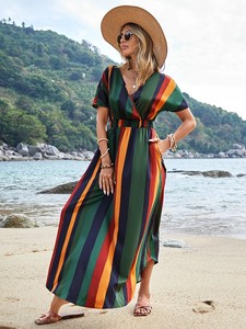 European and American style summer new product V -neck stripe prints are loose tightly, high -waisted tourist beach long skirt short -sleeved dress
