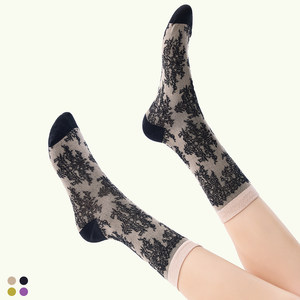 
Retro shining silk lace stockings for women in 2023 summer new three-dimensional relief light and breathable medium tube boneless socks trendy