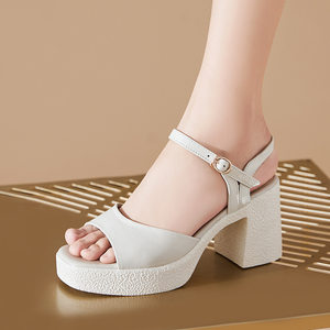 
Women's genuine leather sandals for women's fashion versatile and not tired feet waterproof platform high heels thick heels strap thick sole women's shoes summer