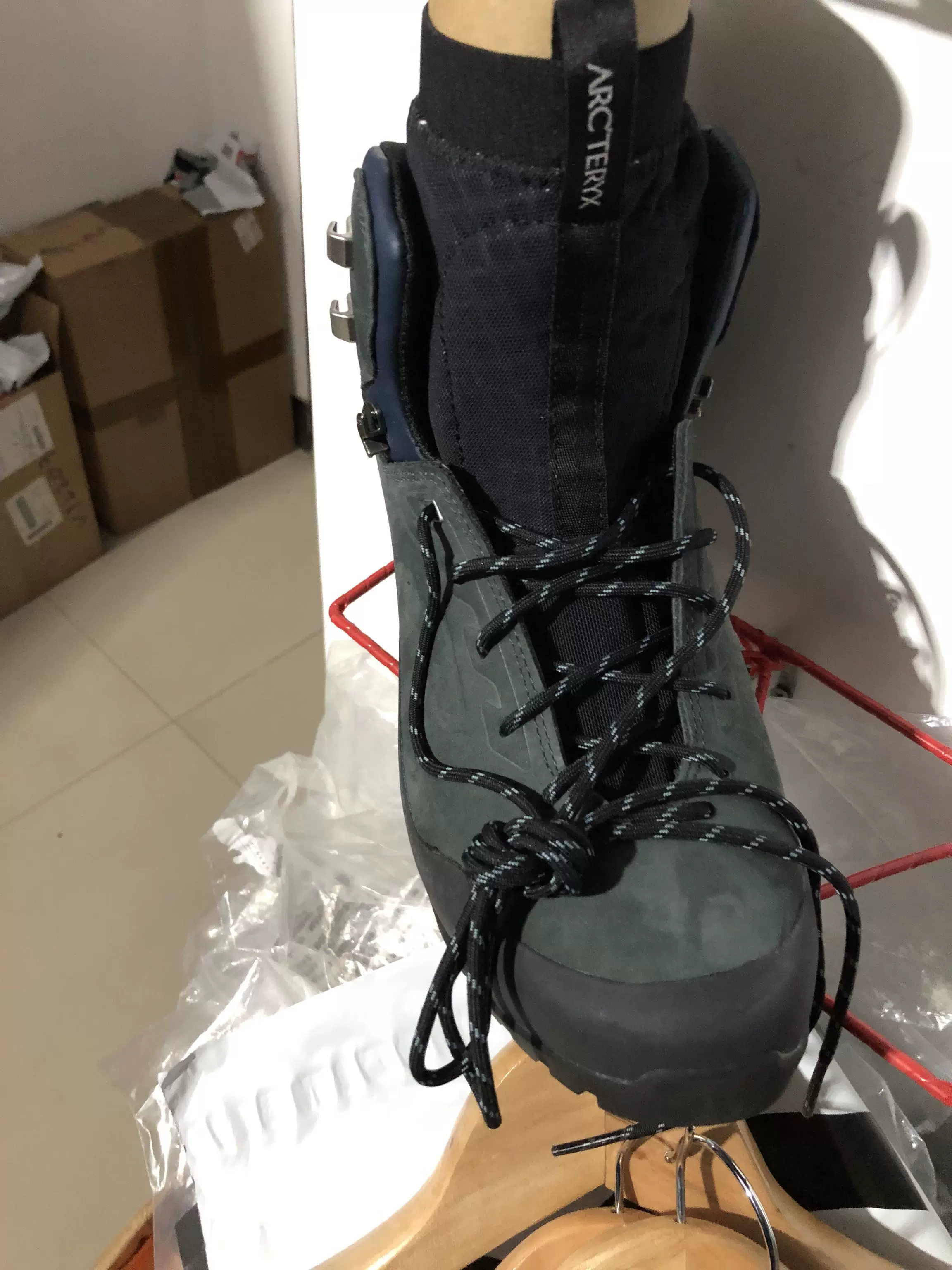 现货Arcteryx Bora2 Mid GTX Hiking始祖鸟高耐磨重装徒步靴16694-Taobao