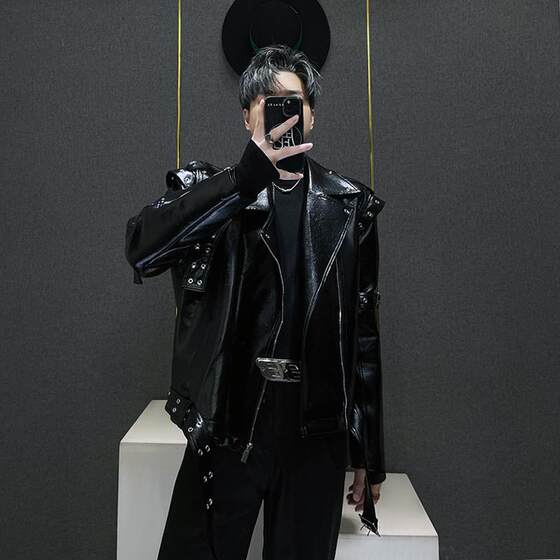 
Niche high-end motorcycle jacket for men in autumn irregular deconstruction design suit collar short black leather jacket for men