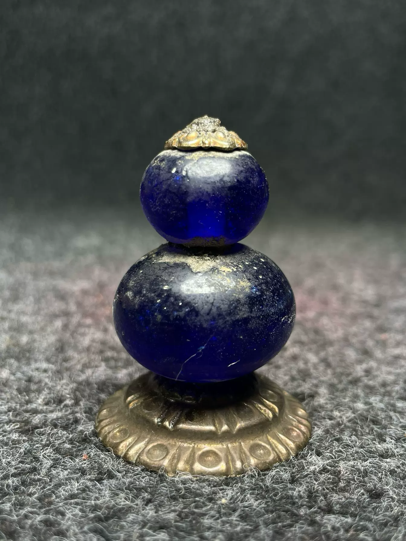 中国古美術・純銅製・鎏金八仙杯・酒器・酒具・人物彫刻入り・高浮彫・置物・茶道具 真品老物件青铜鎏金八仙壶酒壶古代文玩八仙过海纯铜壶茶壶青铜器